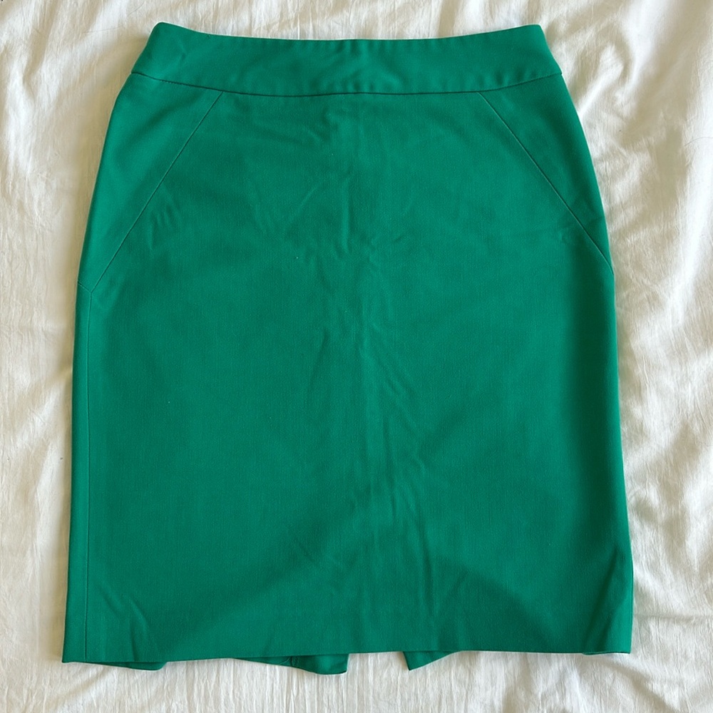 Green pencil skirt
